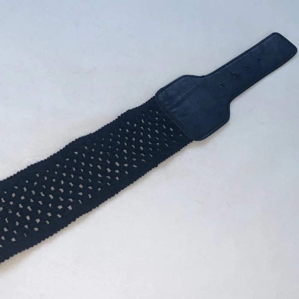 Women's Black Leather Stretch Belt Size XS/S‎